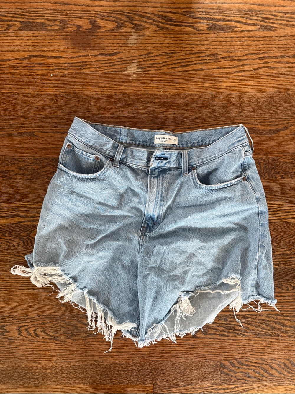 Abercrombie & Fitch Light Wash Frayed Hem Denim Shorts